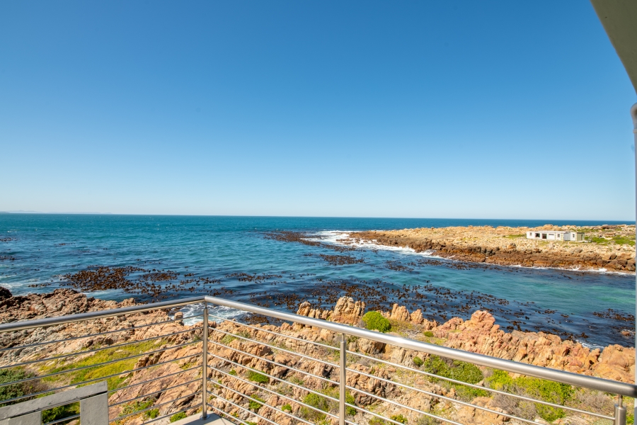 4 Bedroom Property for Sale in Sunny Seas Estate Western Cape